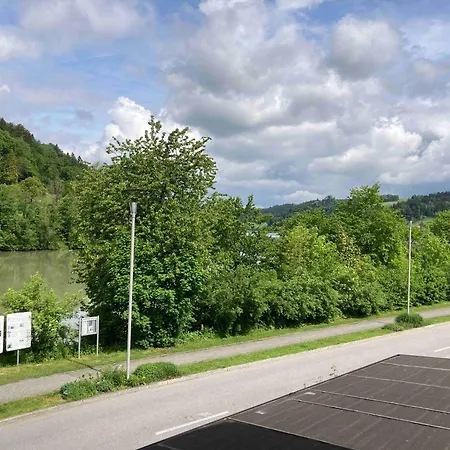 Schreiner Burgblick Apartament Wernstein am Inn