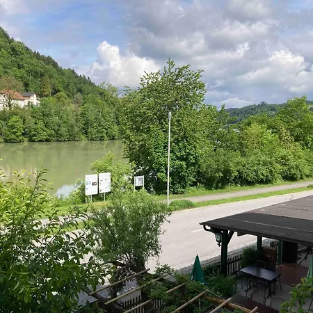 Schreiner Burgblick Apartament Wernstein am Inn